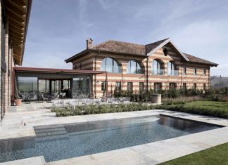 Le sale da bagno di Cascina Galarej, hotel diffuso di charme