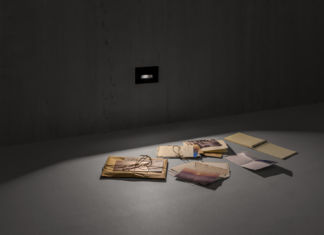 Naka: segnapasso elegante e minimale