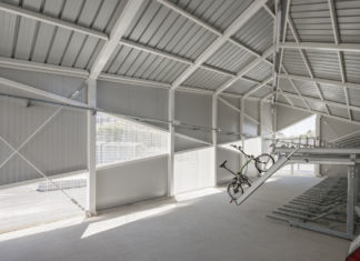 Una velostazione a Cuneo by Studio 3Mark