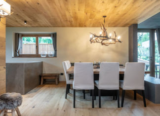 Il calore del legno per una casa di vacanze e convivio