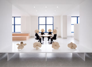 Atlas: nel cuore della galleria uno spazio libero per sognare atlas