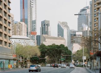 La ripetizione della forma by CANDALEPAS ASSOCIATES