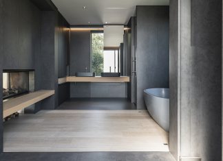 Una residenza immersa nella natura della Costa Azzurra ©Lorenzo Pennati