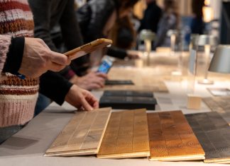 Dialogare con la storia. Un omaggio al pavimento ottocentesco