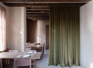 Insolito. Un piccolo ristorante sul Lago di Como