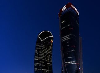 Un progetto di illuminazione per la Torre Libeskind