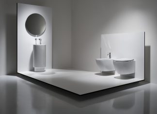 Pura essenzialità per sanitari in ceramica 100% made in Italy
