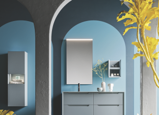 Una stanza da bagno dall’atmosfera rilassante e luminosa