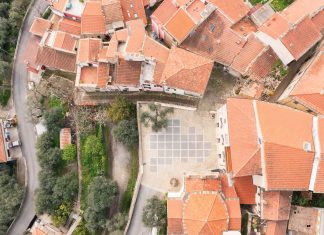 Piazza Olivastri by Davide Andracco