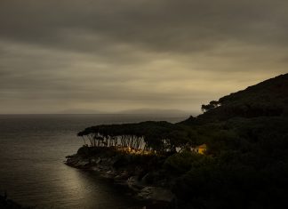 Magie di luci tra mare e natura per Villa Calanova sull’Isola d’Elba