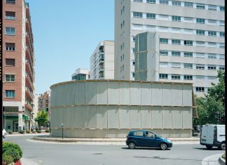 Leopold Banchini trasforma una rotatoria viaria in un luogo per la collettività