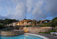 Villa S affacciata sul Golfo degli Aranci, Sardegna