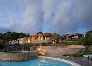 Villa S affacciata sul Golfo degli Aranci, Sardegna