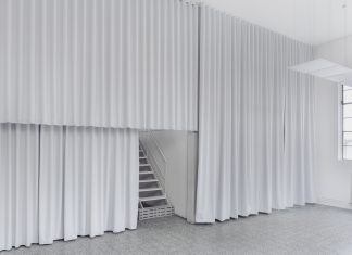 VELO. Un dispositivo architettonico che modula lo spazio e la sua atmosfera