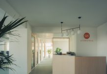 Uffici Stoneweg Italy a Milano: luce, comfort e matericità