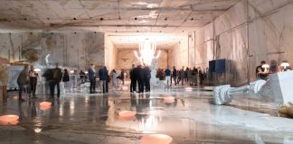 La cava di marmo diventa una camera delle meraviglie