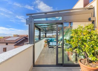 Il terrazzo diventa uno spazio da vivere con la serra bioclimatica