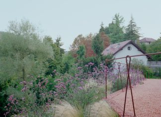 A Crocefieschi il Giardino di Mattoni unisce natura e manufatto