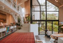 Una casa dai molti mondi