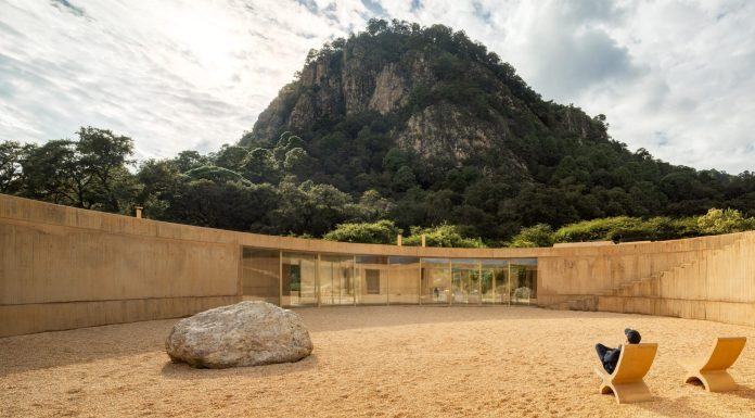 House 720 Degrees house 720 degrees