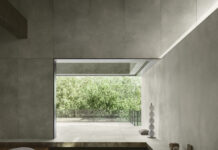 Tra solidità e leggerezza, l’essenza del cemento con Mūra