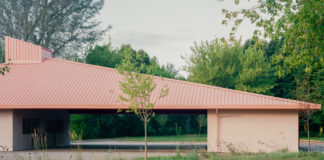 Una copertura per ritrovarsi by Caret Studio