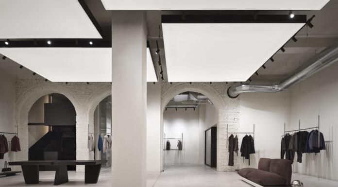 Il nuovo showroom Salvatore Santore by Parisotto + Formenton Architetti