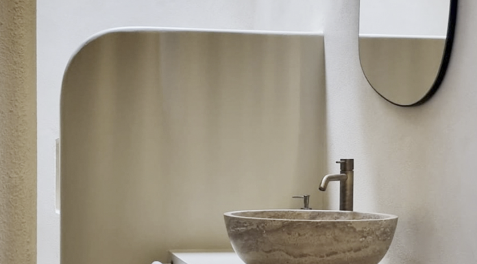 A Varigotti un rifugio dal carattere caldo e organico