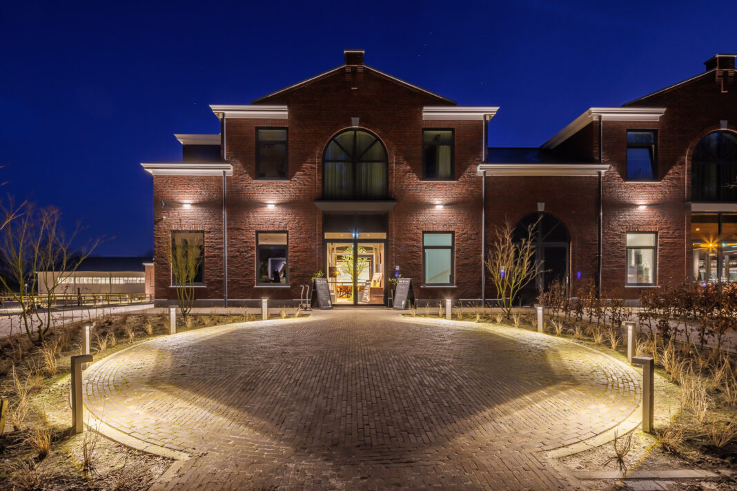 Wolfshoeve_equestrian_farm_Huijbergen_Nederland_044