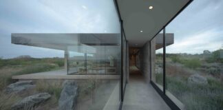 Music Room – Casa La Flecha: tra cemento, legno e orizzonte music room