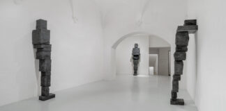 Antony Gormley e l’architettura del corpo: “What Holds Us” a Galleria Continua