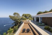 Un belvedere affacciato sul mare e sulle Eolie