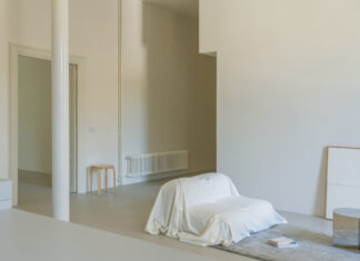 Set Architects completa la ristrutturazione di un appartamento di inizio Novecento a Roma