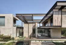 Lissoni Casal Ribeiro completa una villa a Forte dei Marmi