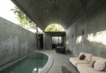 Casa Gruta: il brutalismo verde che richiama le grotte dello Yucatán casa gruta