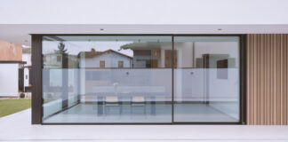 L’architettura orizzontale di Villa TM villa tm