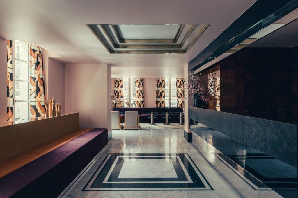 Hotel Saint-Marc a Parigi (Photo by Philippe Servent)