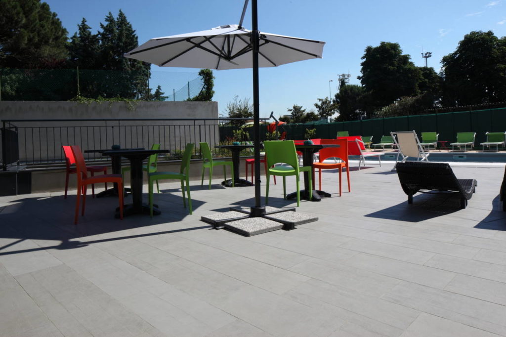 ceramiche caesar hotel stadio