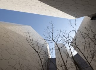 Saudi Arabia Pavilion, Foster + Partners, Japan