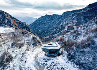 Chapel of Sound, OPEN, Chengde, Cina