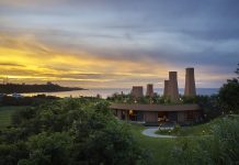 Care House of the Wind Chimneys, Hiroshi Nakamura & NAP, Okinawa, Giappone