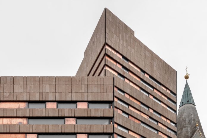 14_bergmeisterwolf_badhaus_IMG_0437_GW