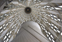 Sagrada Familia: Ceramic Artworks, Toni and Guillem Cumella – Ceràmica Cumella, Barcellona, Spagna