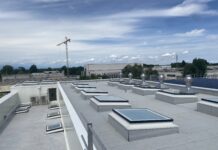 Tutta la luce del cielo negli uffici LM 2000