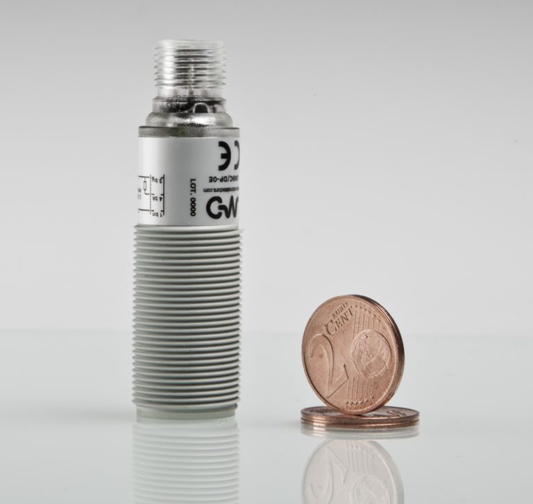 Sensore miniaturizzato a ultrasuoni