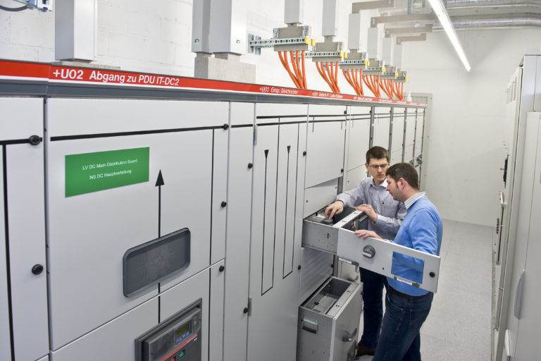 Online il data center più potente del mondo in corrente continua