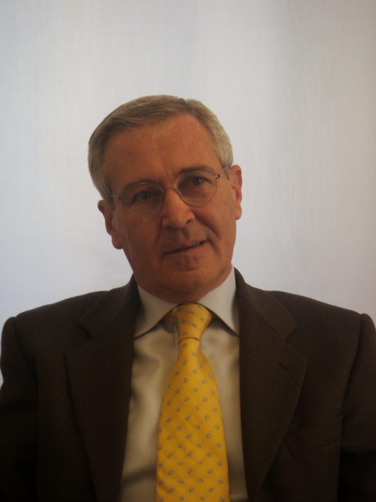 Schede COM: standard e applicazioni