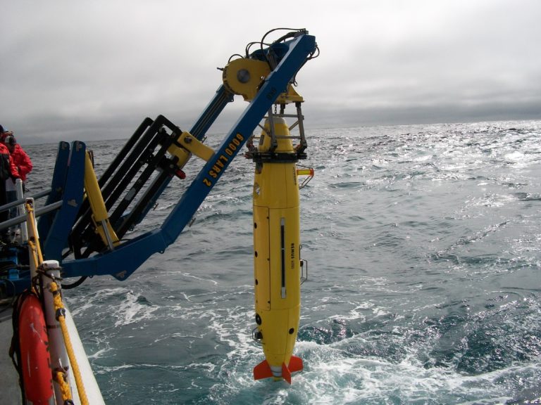 Sotto il mare con robot per studiare ghiacciai