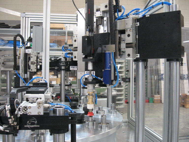 Il mercato dei Programmable Automation Controller