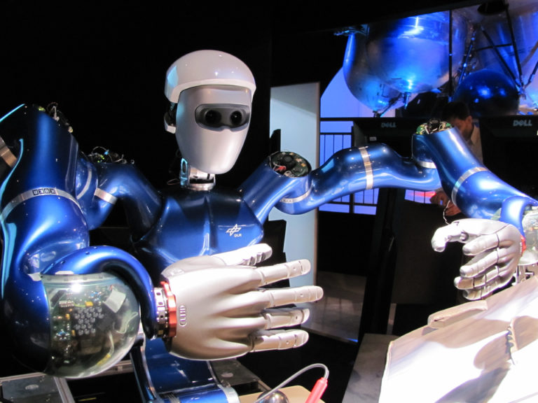 Un nuovo ruolo per i Service Robot